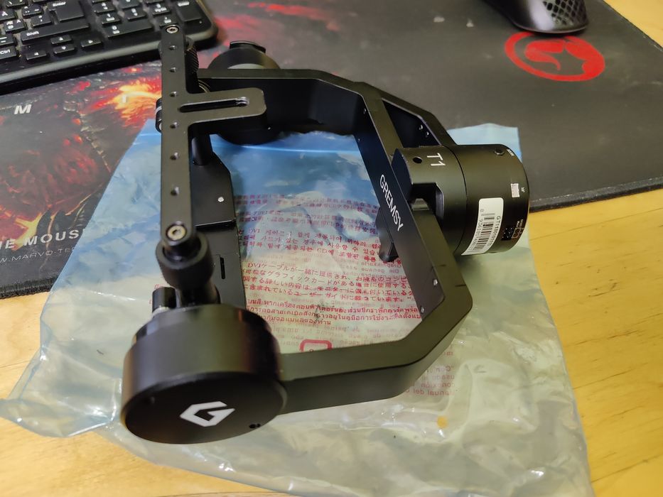 Gremsy t1 gimbal stabilizator drona camera