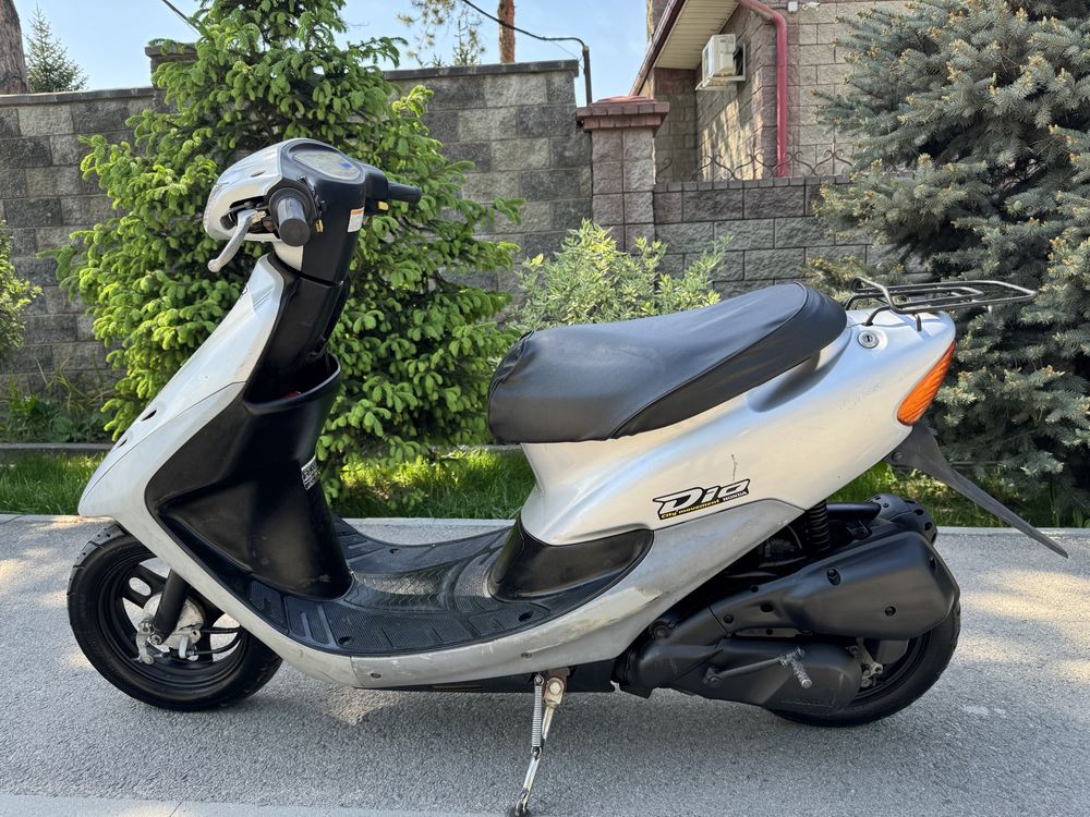 Свежедоставлен Скутер мопед honda dio