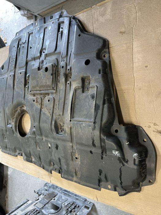 Toyota Rav 4 кора  под мотора