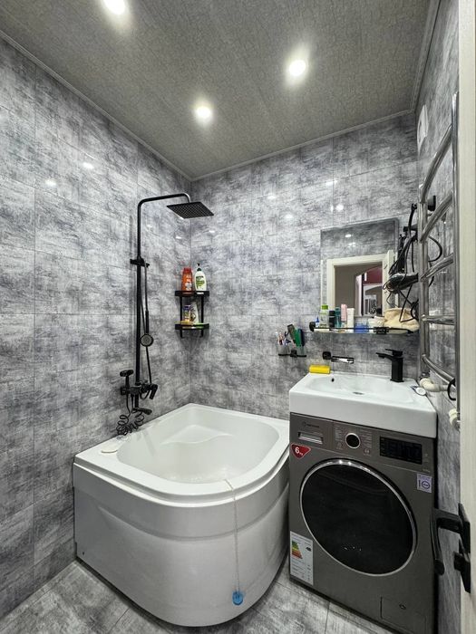 Продаётся квартира Юнусабад 19кв 2/2/5