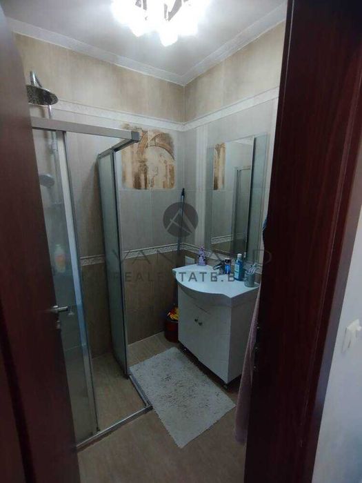 Продава се Тристаен апартамент в Пловдив, Каменица 2 - 109 кв.м за 2606 €/кв.м - Снимка #6