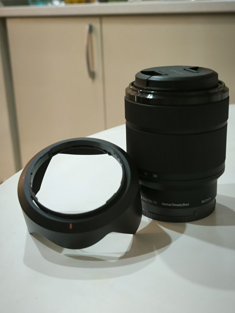 Sony FE 28-70mm F3.5-5.6 OSS Obiectiv Foto Mirrorless Montura Sony E