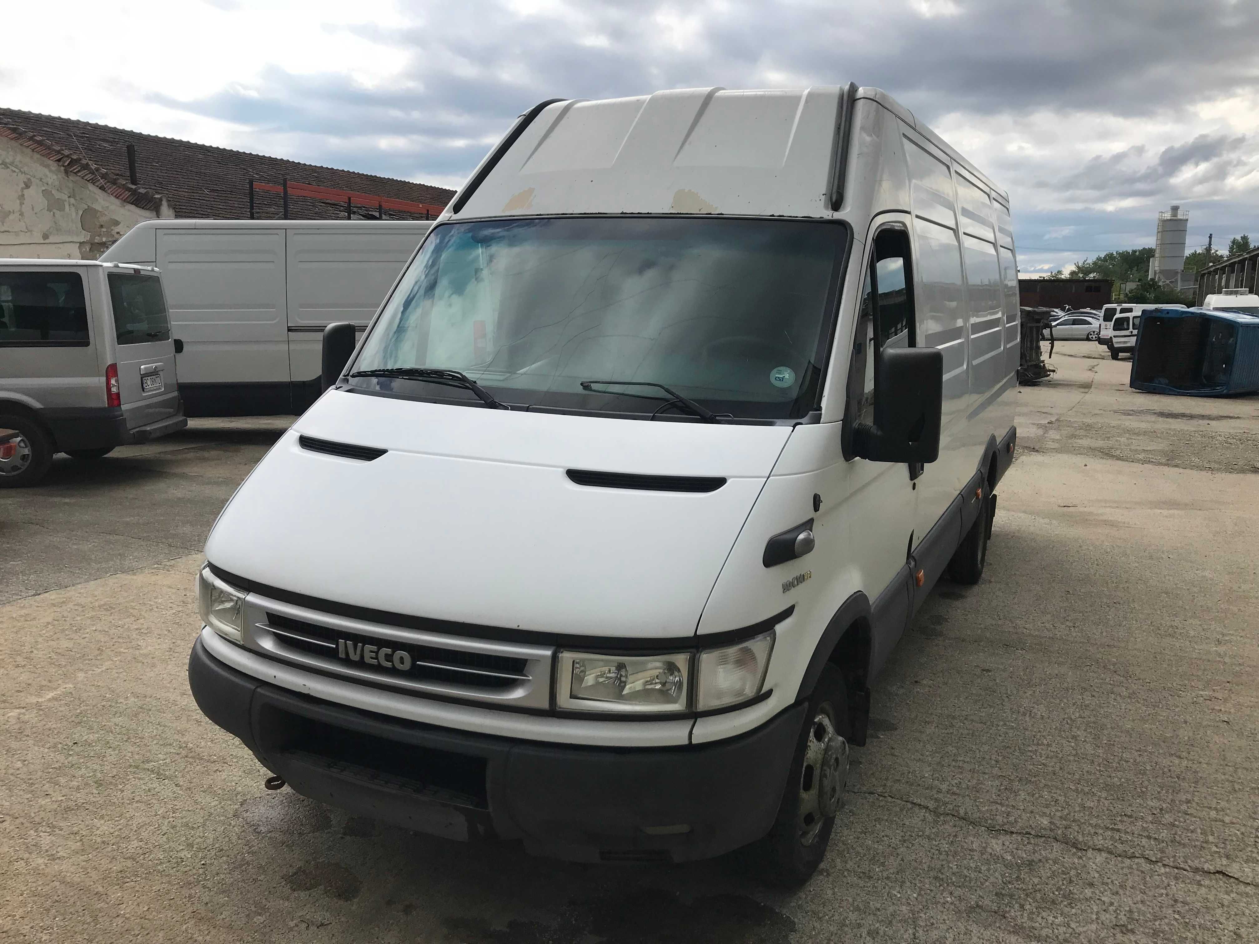 Usa spate Usa Culisanta Bara Balama Iveco DAILY 3 3.0 35C14 50C14 2005