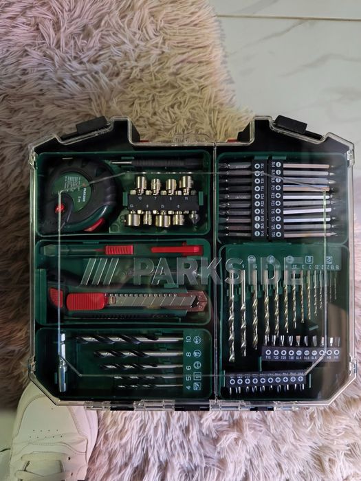 Bormasina parkside cu 2 acumulatori si accesorii