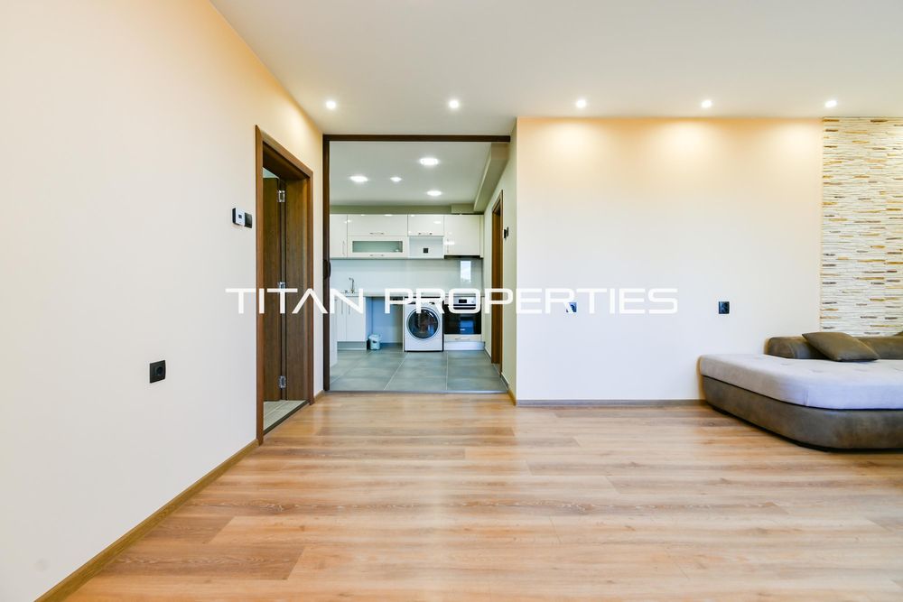 Продава се Тристаен апартамент в София, Люлин 8 - 100 кв.м за 3000 €/кв.м - Снимка #1