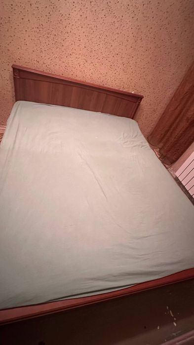 Отдам бесплатно кровать.состояние отличное .