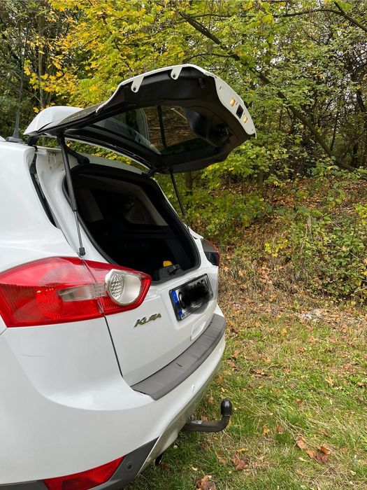 Vând Ford kuga Titanium 4x4 automat  Euro5 163cp