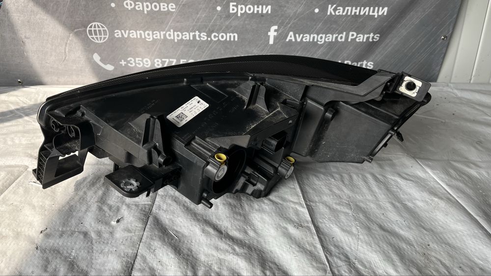 Десен фар Seat Cupra Born 2021-