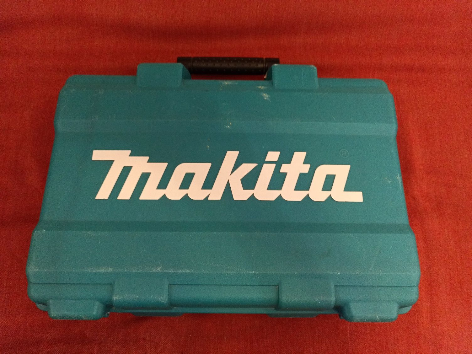 Шуруповёрт Makita DF457DWE- 18V