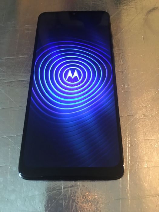 Телефон motorola