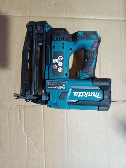 Makita 18v pistol cuie 25-64mm