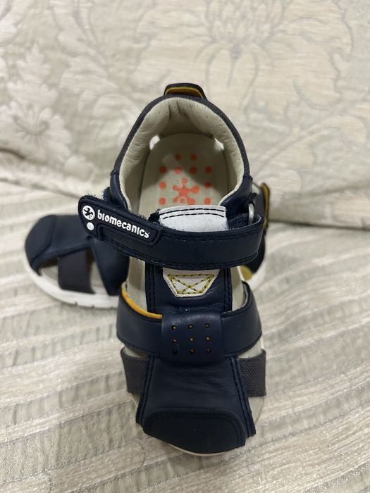 Биомеханикс / Biomecanics сандали за момче 25 номер