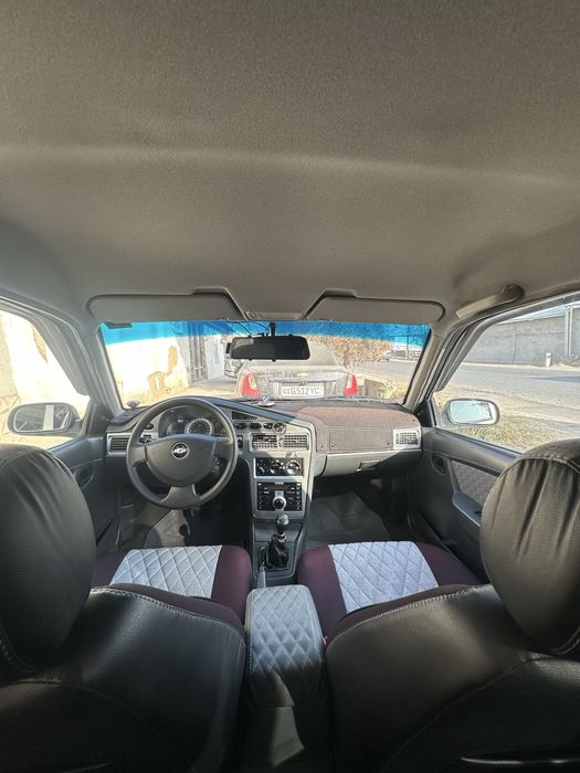 Neksa 2 1.6 sotiladi