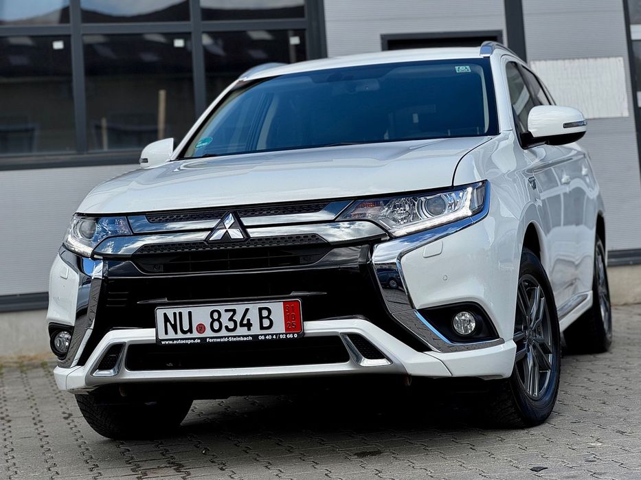 Mitsubishi Outlander 2021 | HYBRID | New Model | 306CP | Automat | 4x4 | GARANTIE 2029 !!!