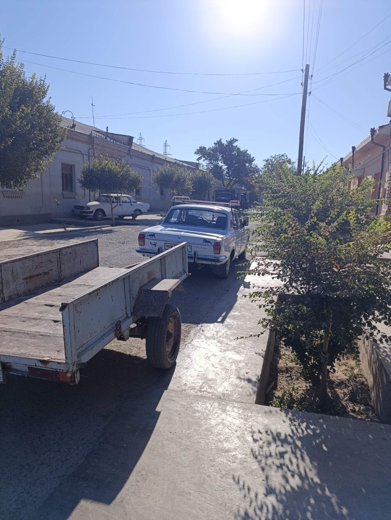 Gaz 24  Sotiladi