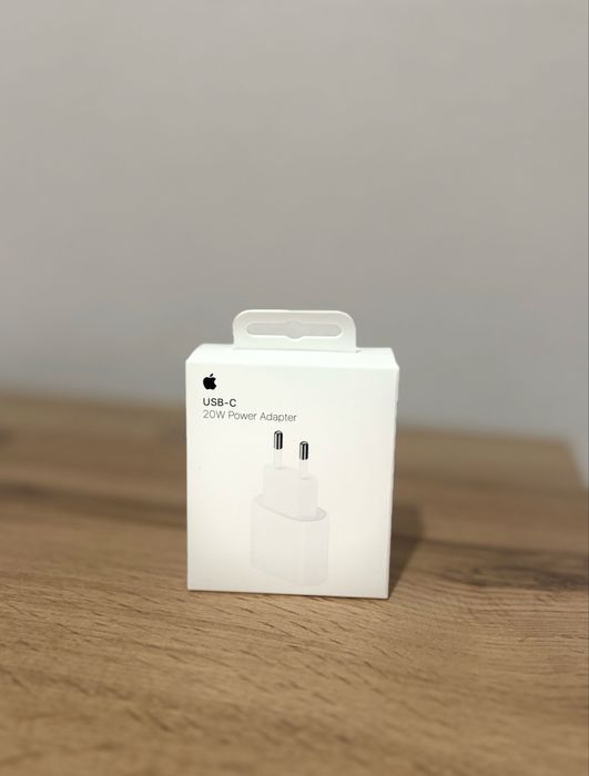 Зарядное устройство Apple (MD3J4ZM/A) USB Type-C белый