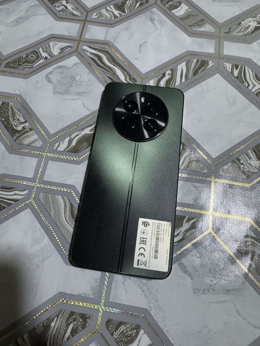 Realme 12 8/256 ideal