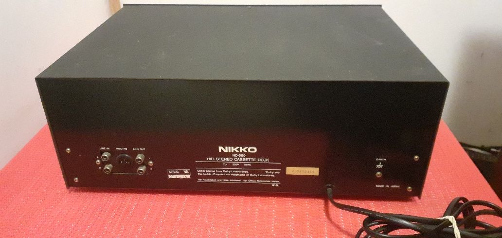 Stereo cassette deck Nikko ND-650