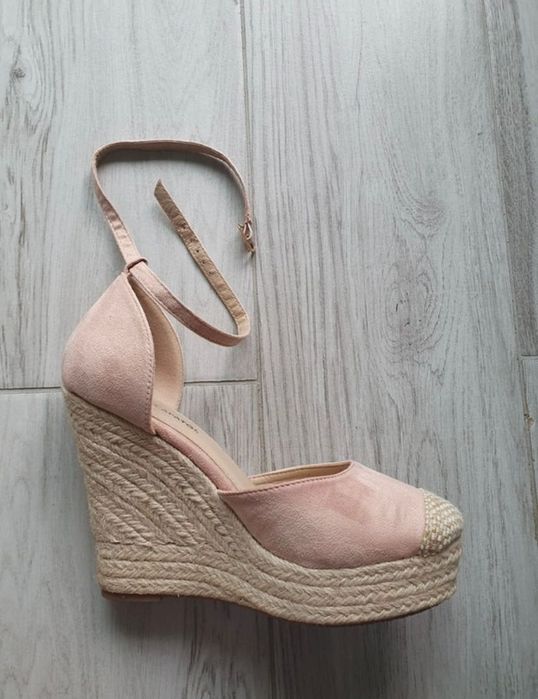 Espadrile cu platformă roz pudră