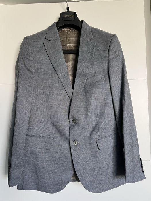 Costum complet 4 piese Escudo 65% lana, marimea 50