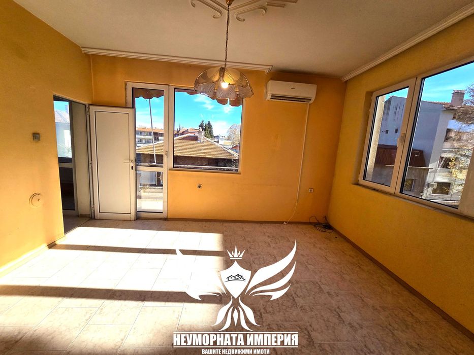 Продава се Многостаен апартамент в Асеновград - 157 кв.м за 1146 €/кв.м - Снимка #3