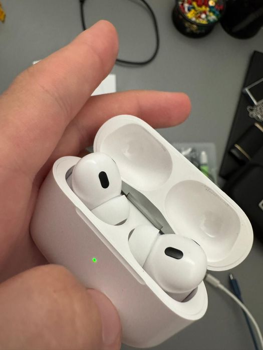 Casti airpods pro 2 noi,sigilate si accesorii