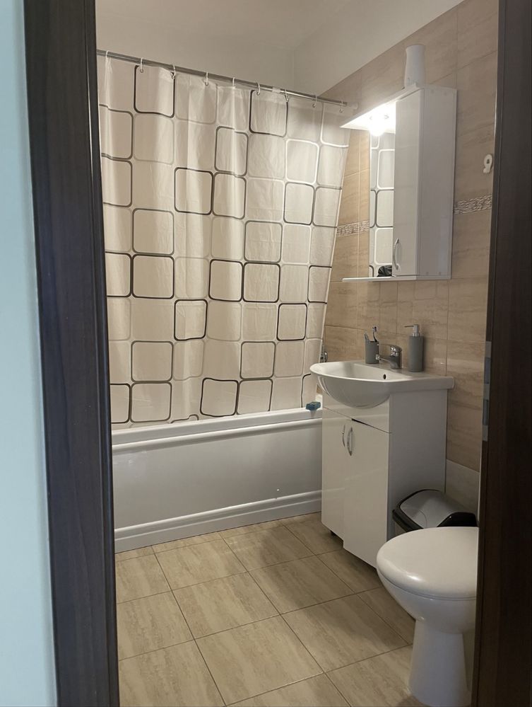 Proprietar, inchiriez apartament cu o camera