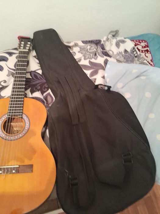 Гитара классики продам