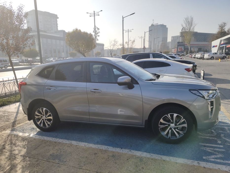 Продаю Хавал  Джулиан.