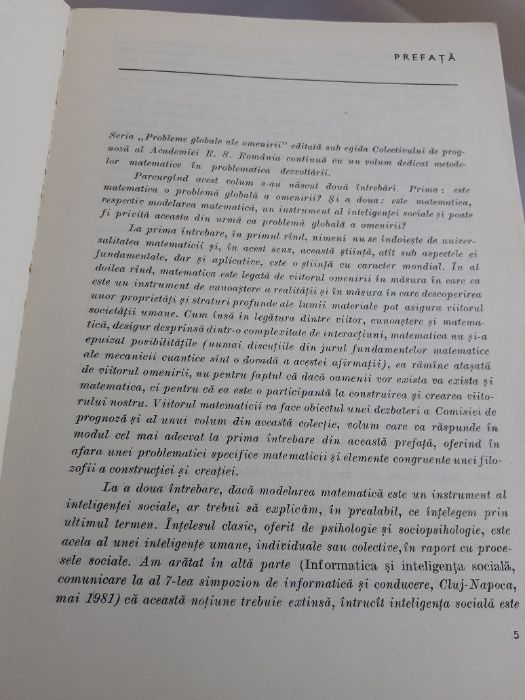 Metode matematice in problematica dezvoltarii - M.Malita, S.Marcus