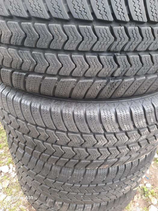 Бусови гуми зимни, 16цола