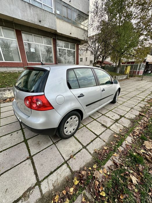 Golf 5 - 1.6 fsi - 115 cp - Navi - Clima - Senzori - Computer