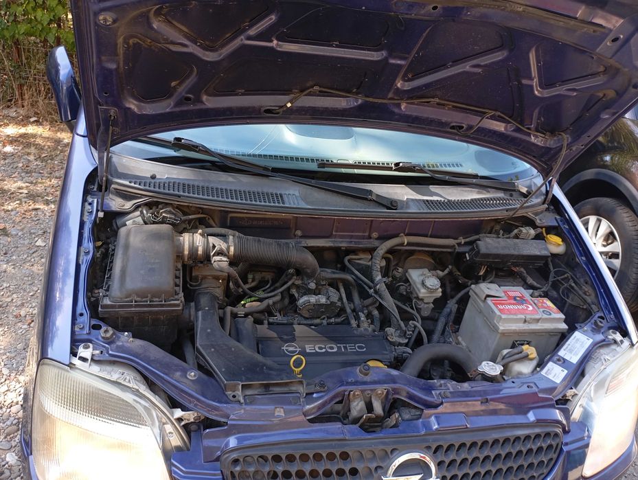 Vând Opel agila 1,2