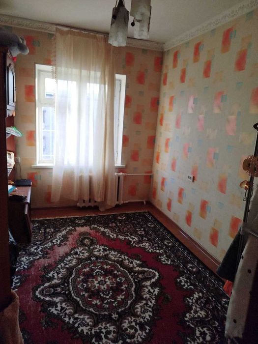 Kvartira qizlarga chorsu bozoriga yaqin