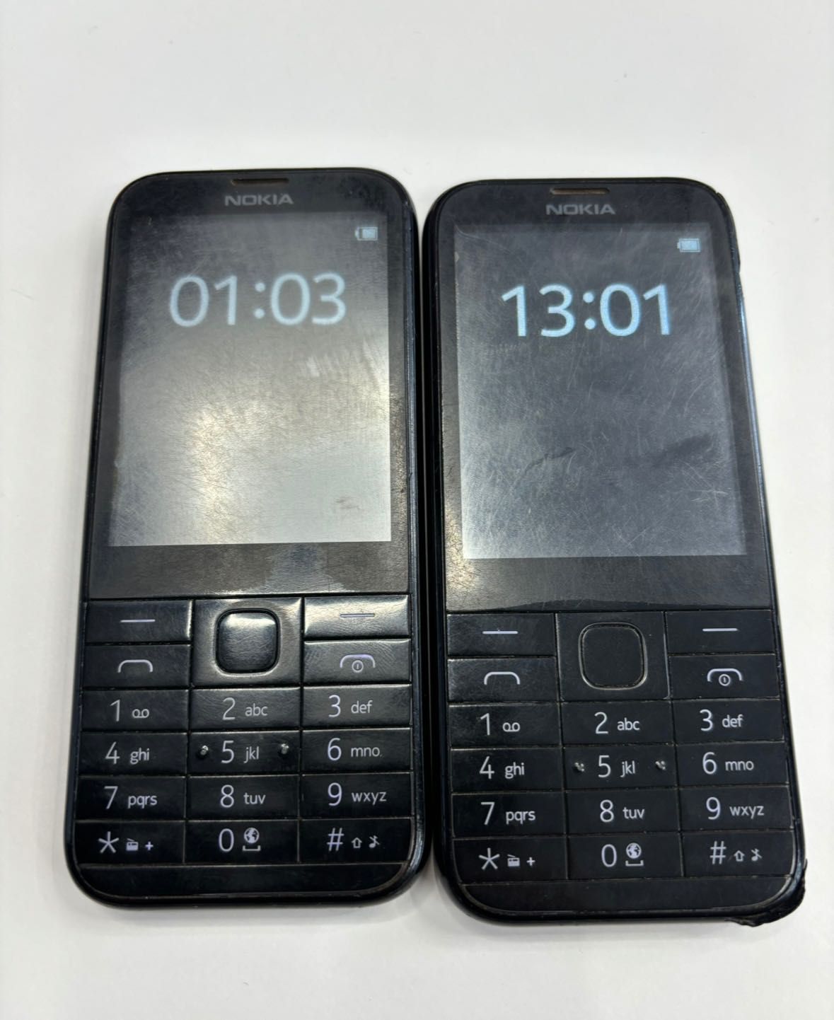 Nokia 225 с копчета