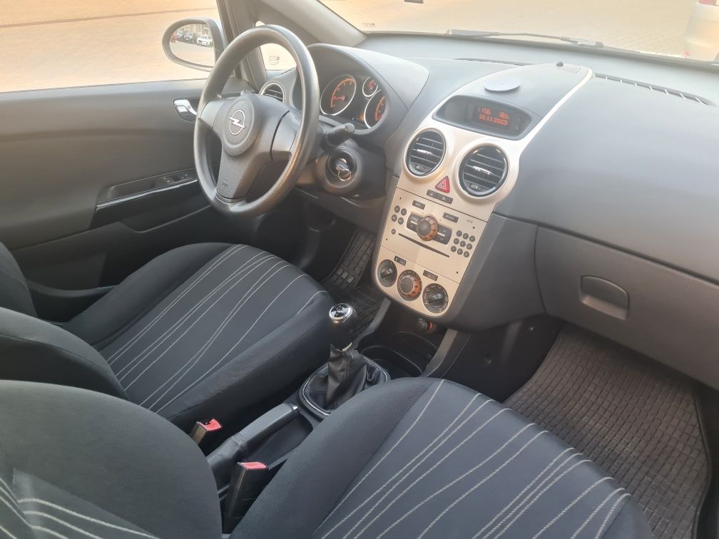 Opel Corsa D 1.2, benzina, 80 CP, 2007