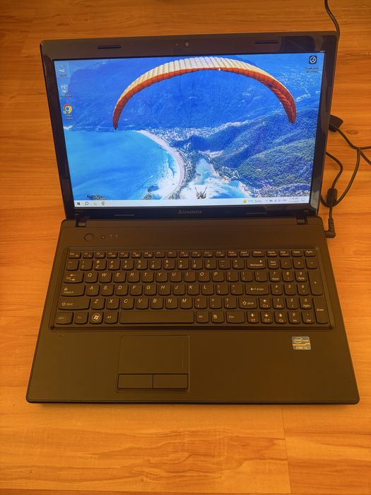 Лаптоп Lenovo G570 i3-2350M /8GB RAM/240GB SSD