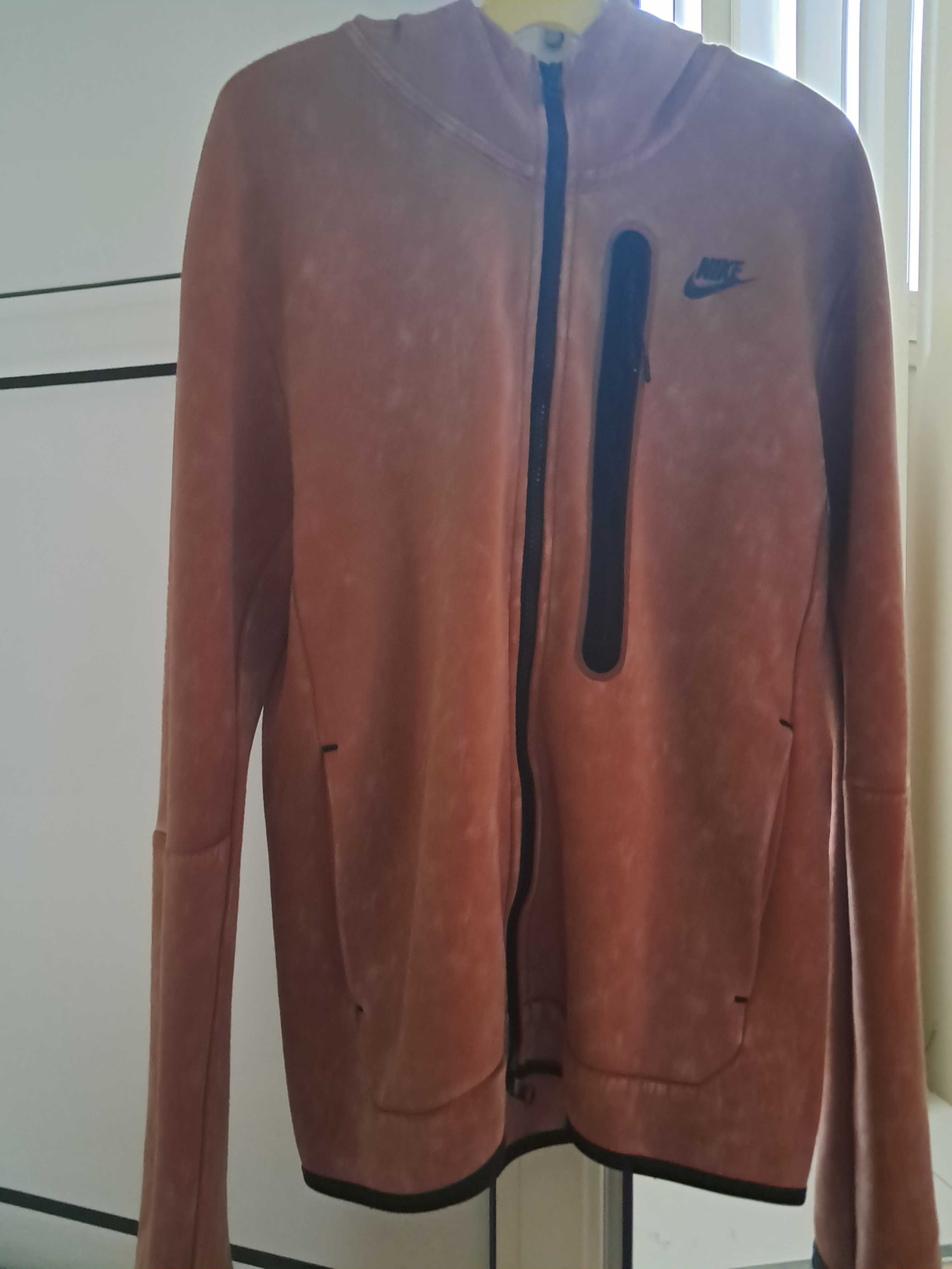 Горнище Nike tech Оригинално