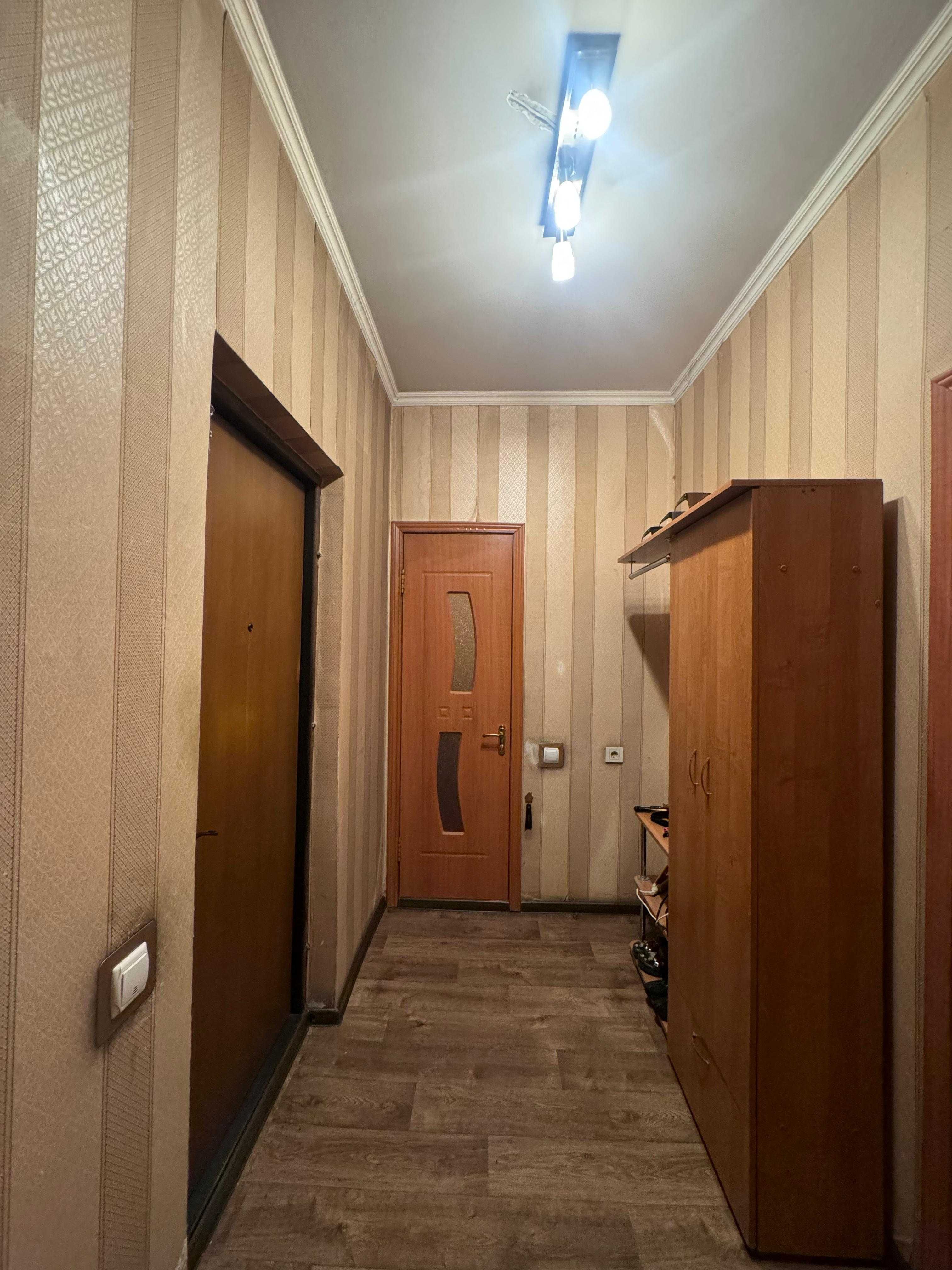 Продам 1 комнатную улучшенную квартиру