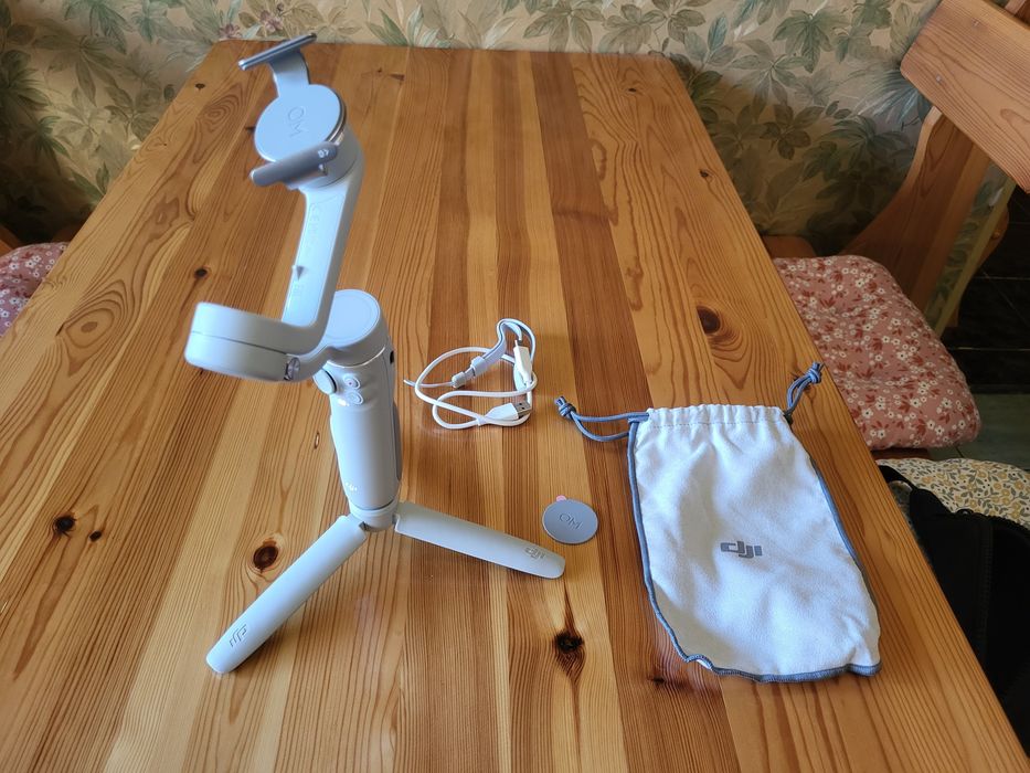 Жироскопичен гимбъл dji osmo mobile 5