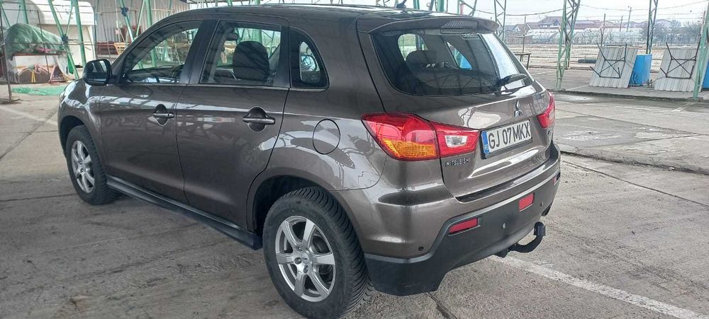 Mitsubishi Asx 2011