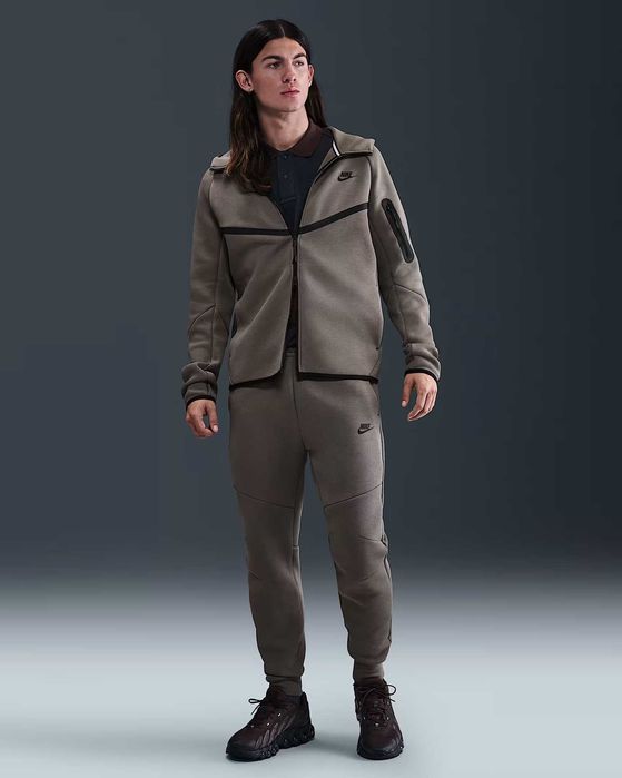 Nike Tech Fleece Мъжки Спортен екип