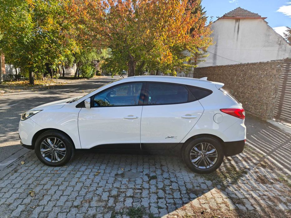 HYUNDAI ix35  / 2015 / Euro 5 / NAVI / Panoramic/ Senzori / 1.7 Diesel