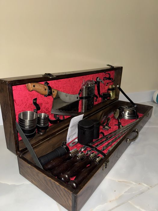 Шашлычный набор, в чемодане