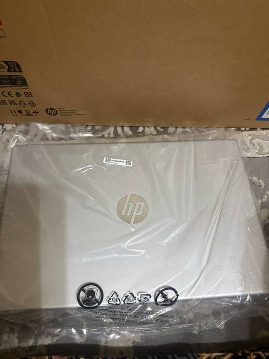 HP noutbuk yangi