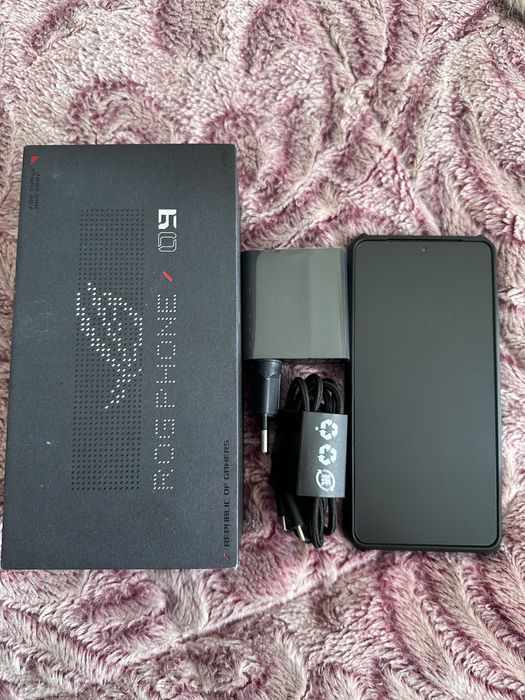 Asus ROG phone 9
