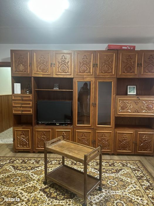 Campina - ap. 2 cam - mobilat/et 1 - 1300 Lei/Luna