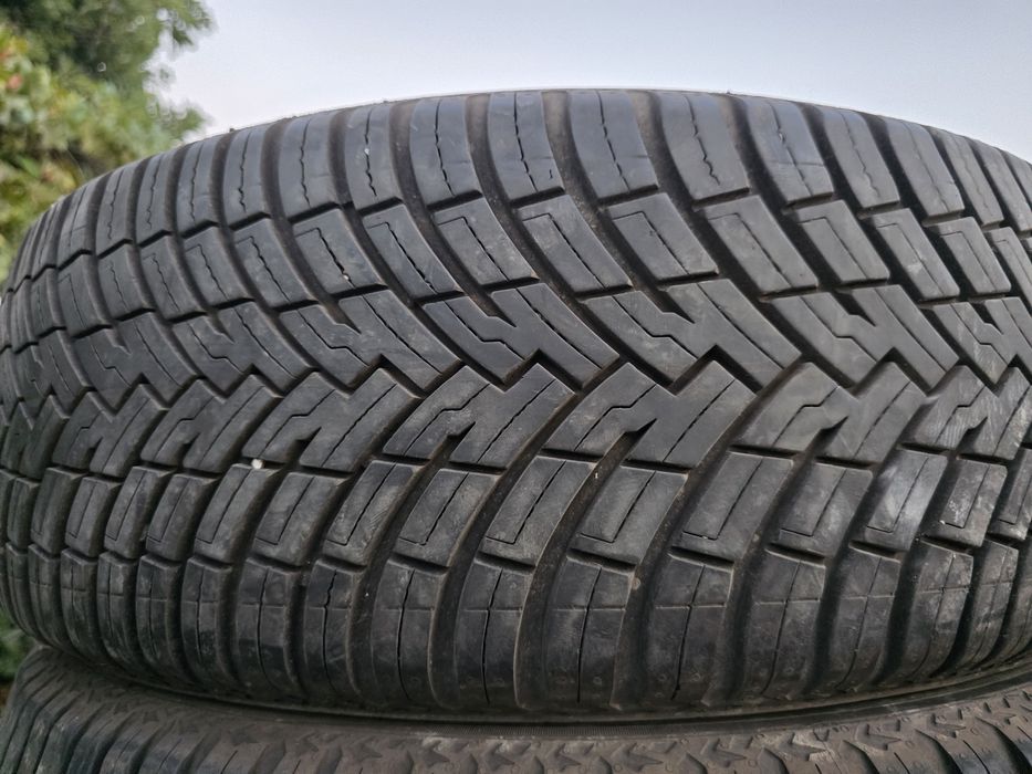 4бр Всесезонни гуми 215 65 16 - Pirelli - DOT 2023