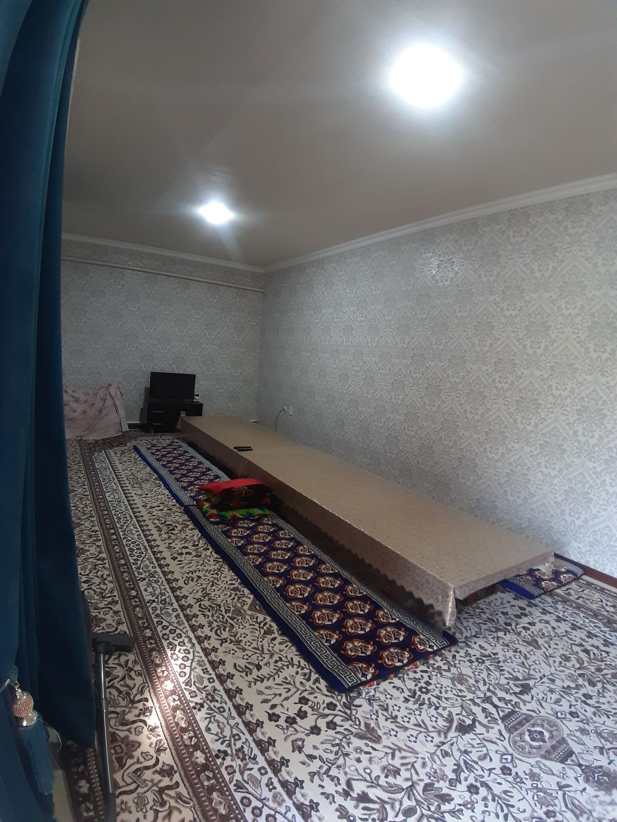 Narpay centerda 14 sotixli xovli sotiladi