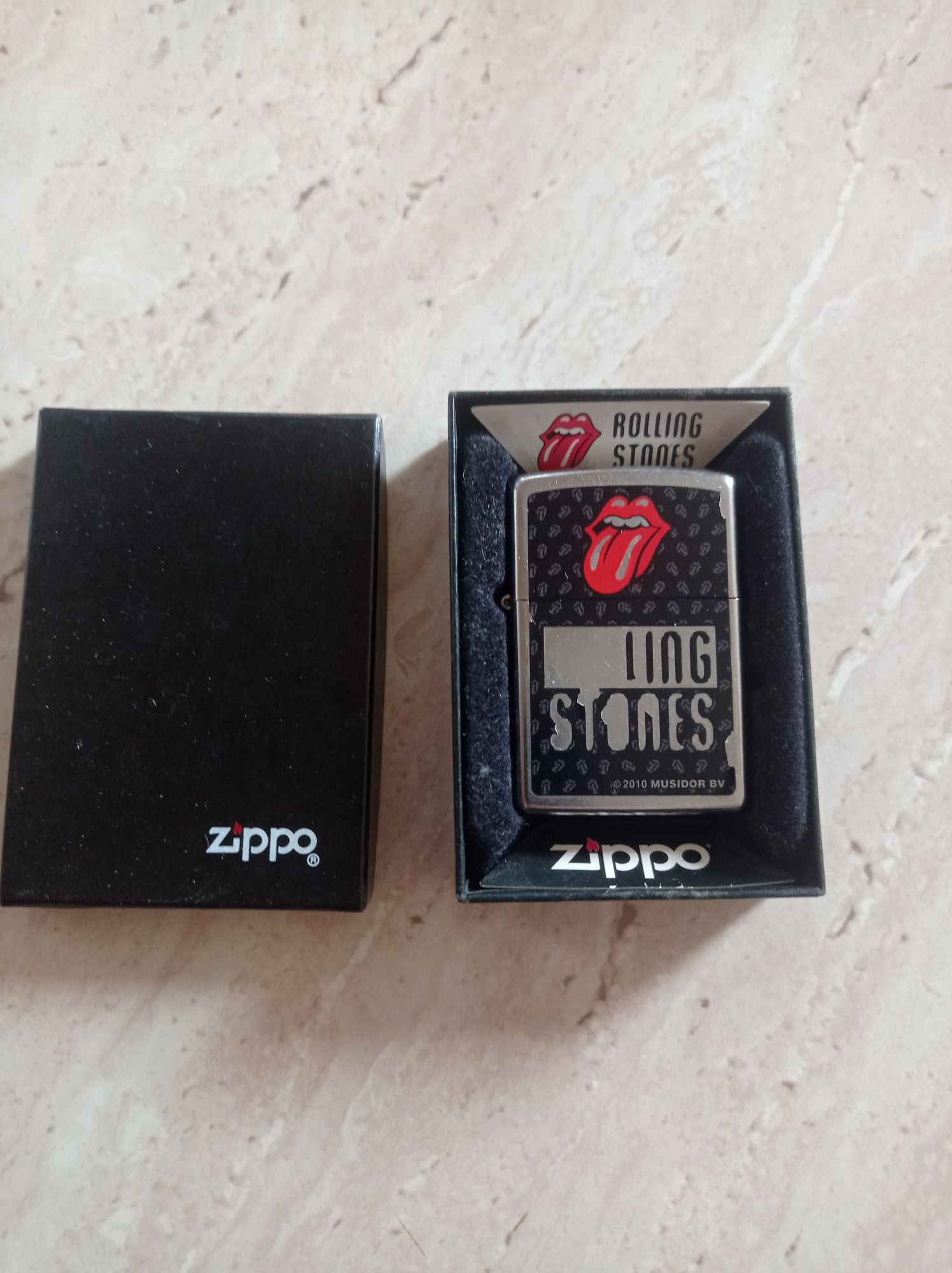 Bricheta Zippo benzina colecție cod F 2010